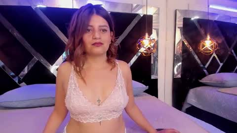 nahomy_thomas online show from 02-06-26, 11:46