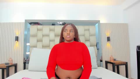 Nahomye online show from 11-07-25, 03:17