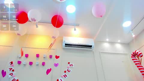 Nahomy online show from 02-17-25, 11:31