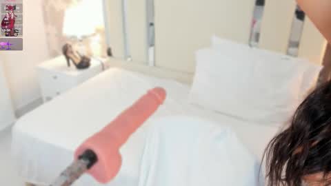 Snapshot of nahomyroberts chatting on 02-05-26, 08:30 Nahomy Roberts online show from 02-05-26, 08:30