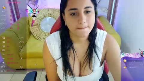 Snapshot of naia_m chatting on 07-14-26, 01:39 Naia online show from 07-14-26, 01:39