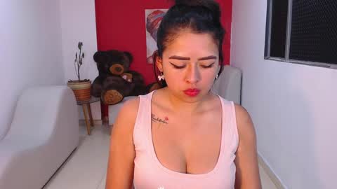 naia_sweetsex online show from 09-28-25, 04:45