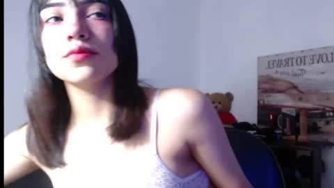 naiakit18 online show from 02-20-25, 05:44