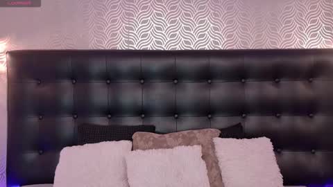 naiaramasson_ online show from 03-02-26, 12:23