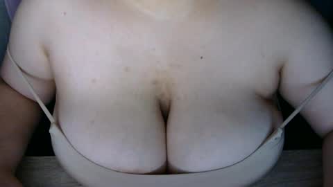 naikya online show from 06-19-26, 08:51