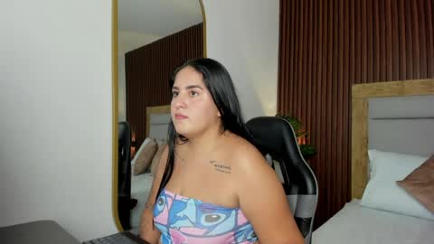N A I L A online show from 05-05-26, 12:35