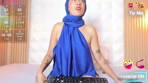 Snapshot of naila_sweett chatting on 06-23-26, 07:34 NAILA online show from 06-23-26, 07:34