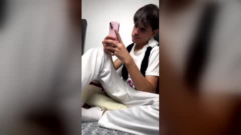  N A I M T H E  K I N G  online show from 02-03-26, 04:54