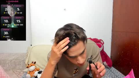  N A I M T H E  K I N G  online show from 02-10-26, 01:32