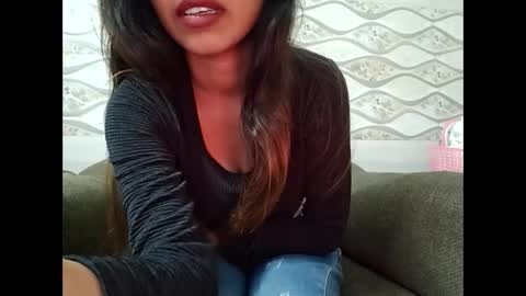 Snapshot of naina00123 chatting on 01-11-25, 11:12 Naina online show from 01-11-25, 11:12