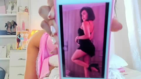 Naissha online show from 10-19-25, 03:45