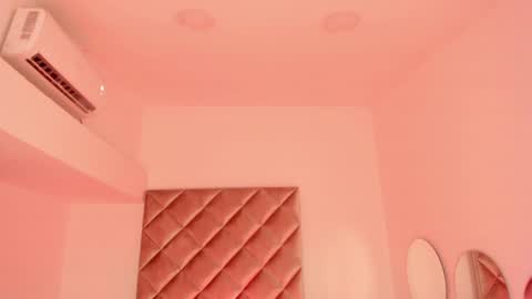 INSTAGRAM  m2221     online show from 01-11-25, 11:12