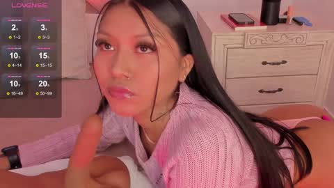 INSTAGRAM  m2221     online show from 02-04-25, 10:10