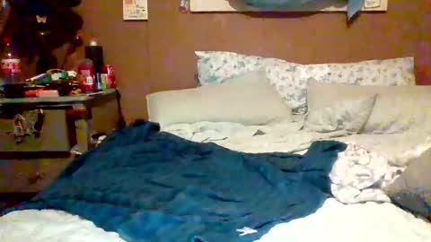 Snapshot of naked4funn chatting on 02-13-26, 02:02 thethrill online show from 02-13-26, 02:02