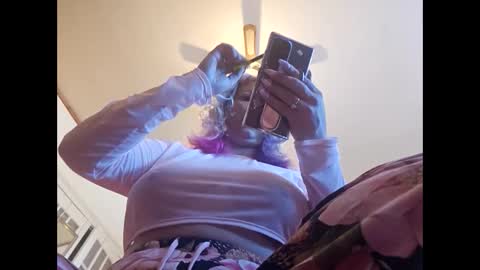 naked_influencer online show from 01-20-25, 06:21