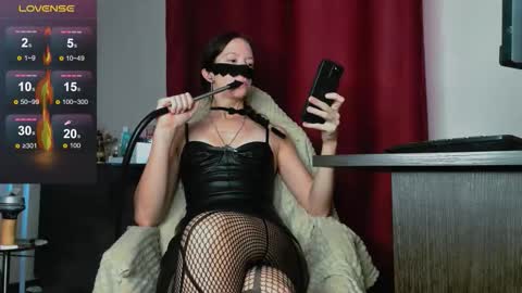 Asy no face  online show from 11-20-25, 10:26