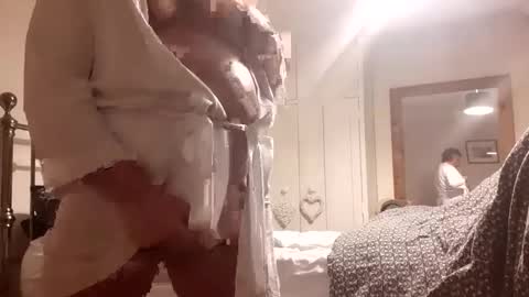 Snapshot of nakedenough13 chatting on 01-22-25, 06:42 nakedenough13 online show from 01-22-25, 06:42