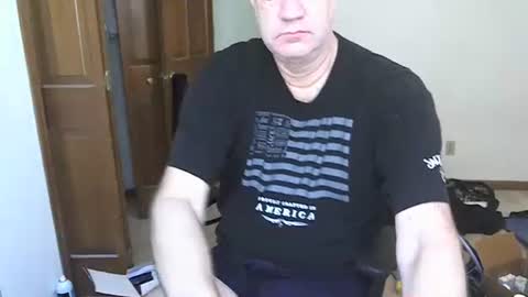 Snapshot of nakedilmale chatting on 04-26-26, 07:33 Tip 100 for my full real name online show from 04-26-26, 07:33