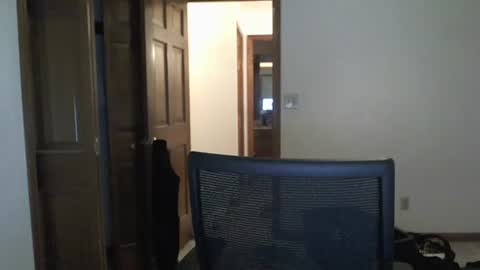 Snapshot of nakedilmale chatting on 05-18-26, 03:35 Tip 100 for my full real name online show from 05-18-26, 03:35