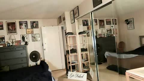 nakedmonkey online show from 06-14-26, 03:41