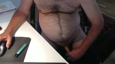 Snapshot of nakedwanker10 chatting on 05-01-26, 04:22 Nakedwanker10 online show from 05-01-26, 04:22