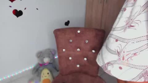 Snapshot of nala_grey chatting on 05-21-26, 12:45 Nala Grey online show from 05-21-26, 12:45