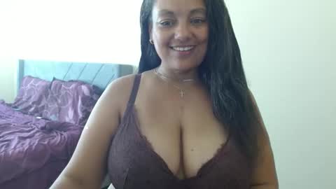 Nala Thickk online show from 12-06-24, 06:39