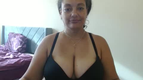 Nala Thickk online show from 12-15-24, 04:04
