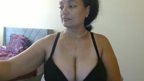 Nala Thickk online show from 12-15-24, 07:10