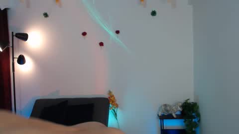 Nale  Next Stream on November 6th at 2230pm CT online show from 05-18-26, 04:07