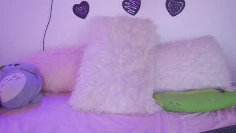 Nalia Adams online show from 02-14-25, 06:40