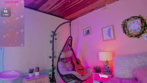 Nalia Adams online show from 03-05-25, 12:33