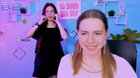 Snapshot of nami_glow chatting on 06-16-26, 10:07 your Nami online show from 06-16-26, 10:07