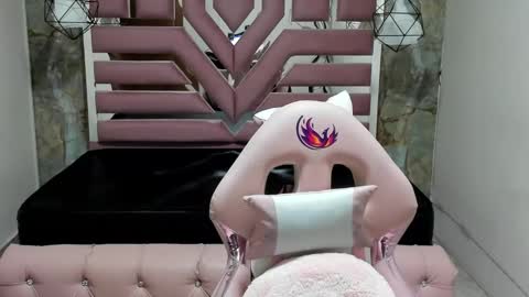 Snapshot of nami_usagi chatting on 01-08-25, 11:54 nami_usagi online show from 01-08-25, 11:54