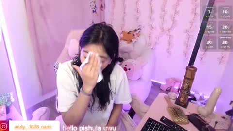 nami_usagi online show from 11-25-25, 01:33