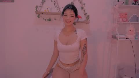 Snapshot of namibergman_ chatting on 10-21-25, 10:54 N A M I - OF namibergmant online show from 10-21-25, 10:54