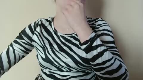 Snapshot of nana_new chatting on 03-04-26, 06:19 Nana online show from 03-04-26, 06:19