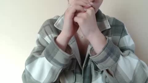 Snapshot of nana_new chatting on 04-22-26, 05:43 Nana online show from 04-22-26, 05:43