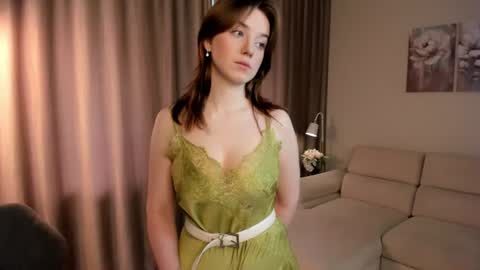 Snapshot of nanalindner chatting on 07-19-26, 08:29 Kiana online show from 07-19-26, 08:29