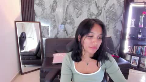 Snapshot of nanami_20 chatting on 03-22-26, 06:44 samantha online show from 03-22-26, 06:44