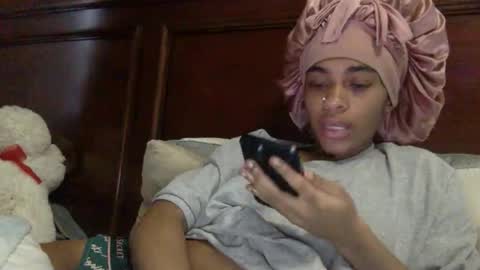 nanaonn online show from 02-04-26, 04:02