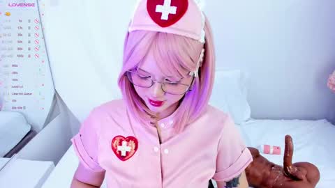 NanaOsaky online show from 02-10-25, 03:32