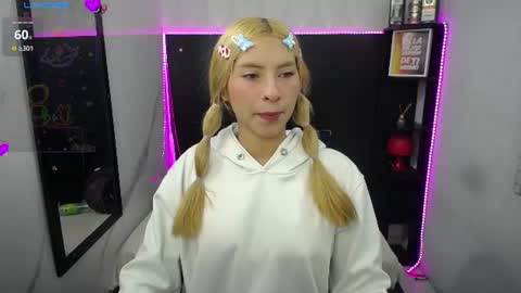 Snapshot of nancy_blonde chatting on 07-02-26, 12:44 nancy blonde online show from 07-02-26, 12:44