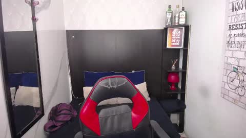Snapshot of nancy_blonde chatting on 07-09-26, 12:20 nancy blonde online show from 07-09-26, 12:20