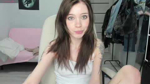 Nancy online show from 05-17-26, 12:01