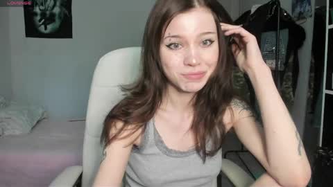 Nancy online show from 05-19-26, 04:08