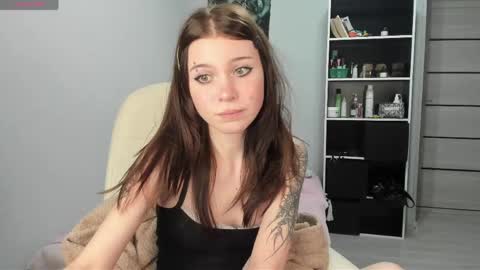 Nancy online show from 05-24-26, 07:08