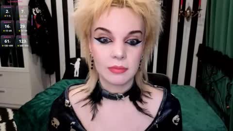 Nancy online show from 10-28-25, 12:03