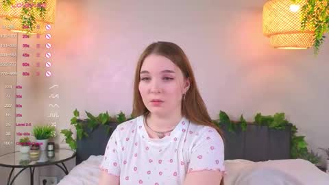 Luna online show from 09-24-25, 05:11