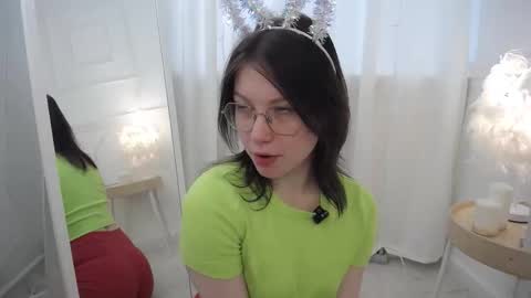 Nancy online show from 03-23-26, 12:31